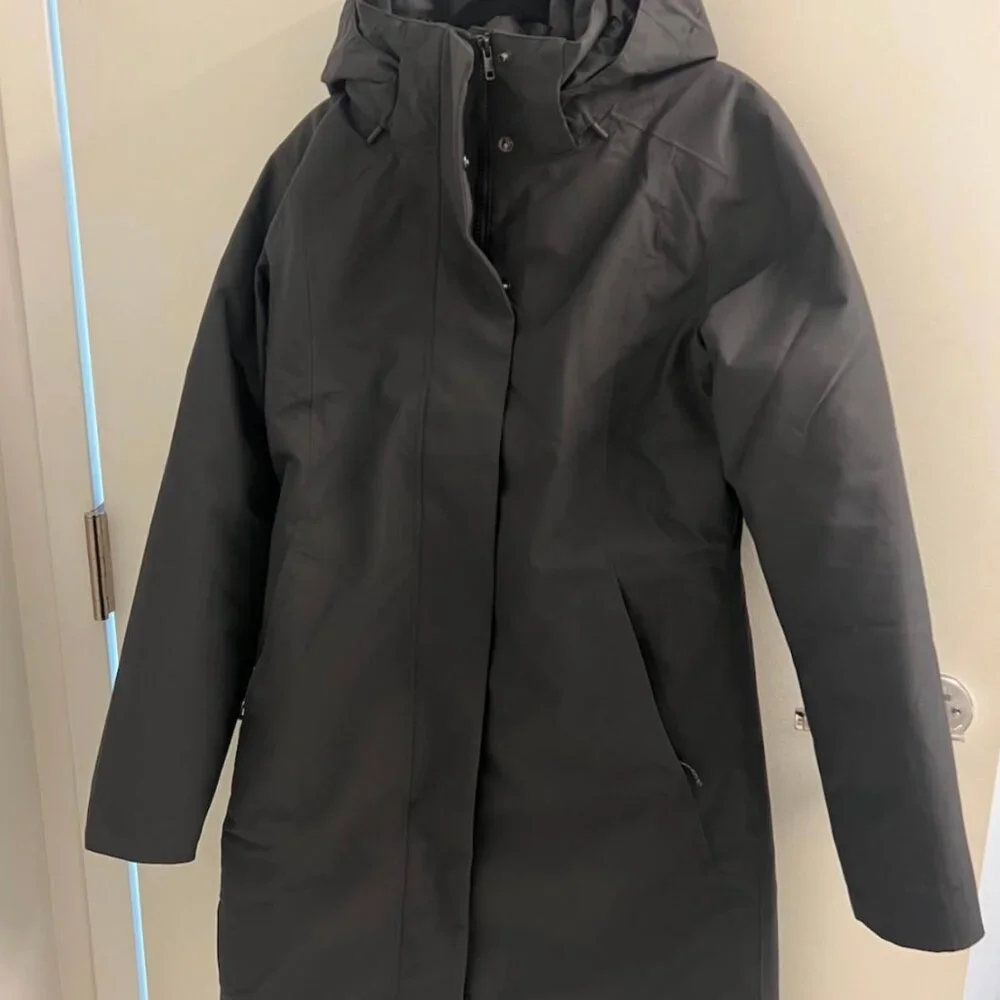 Patagonia, Three in One Parka, Grey, Size M, Like New - Picture 3 of 6